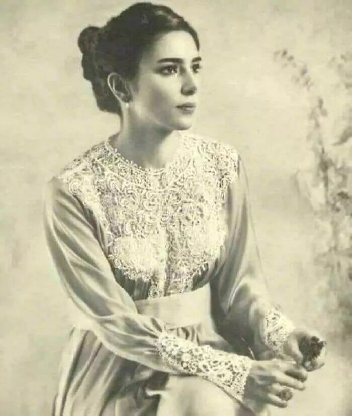 Rare historical photos that reveal fascinating stories - #26 An upper-class woman in the Ottoman Empire, early 1900s