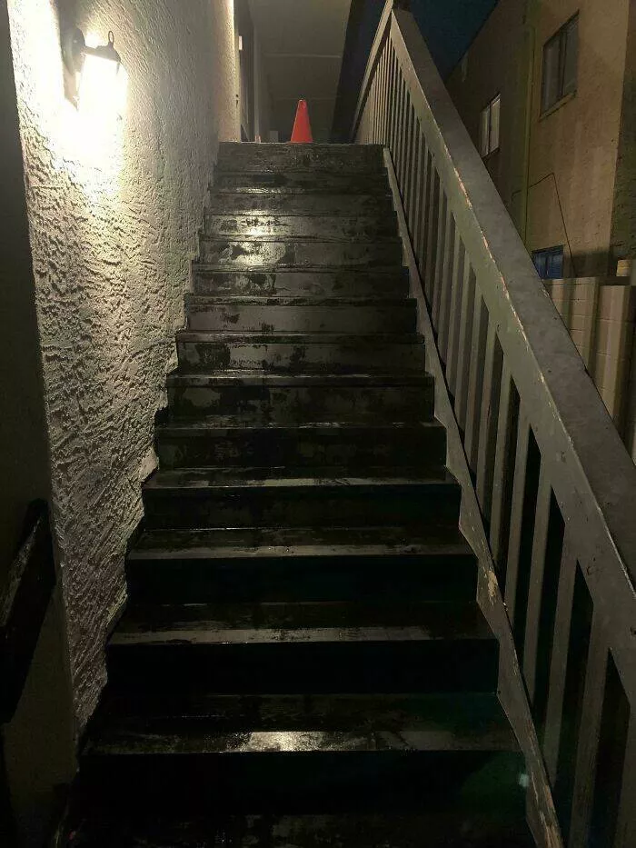 Thanksgiving fails that turned the holiday into a disaster - #37 Came home to find my landlord varnished the stairs without notice—they’re still wet, and it’s the only staircase