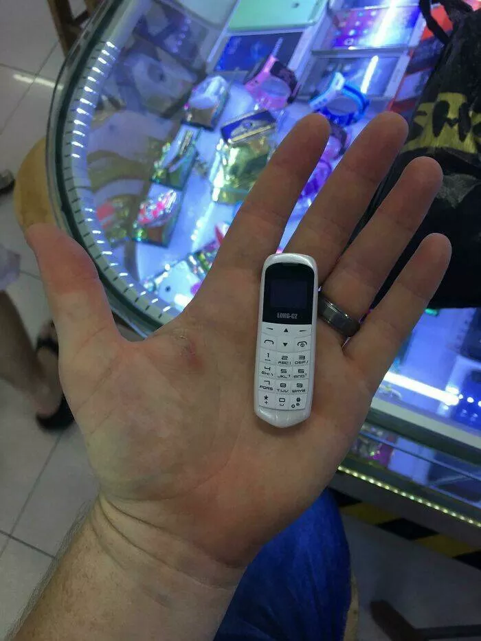 Photos that show how unique china really is - #36 This miniature phone I found in Shenzhen, China