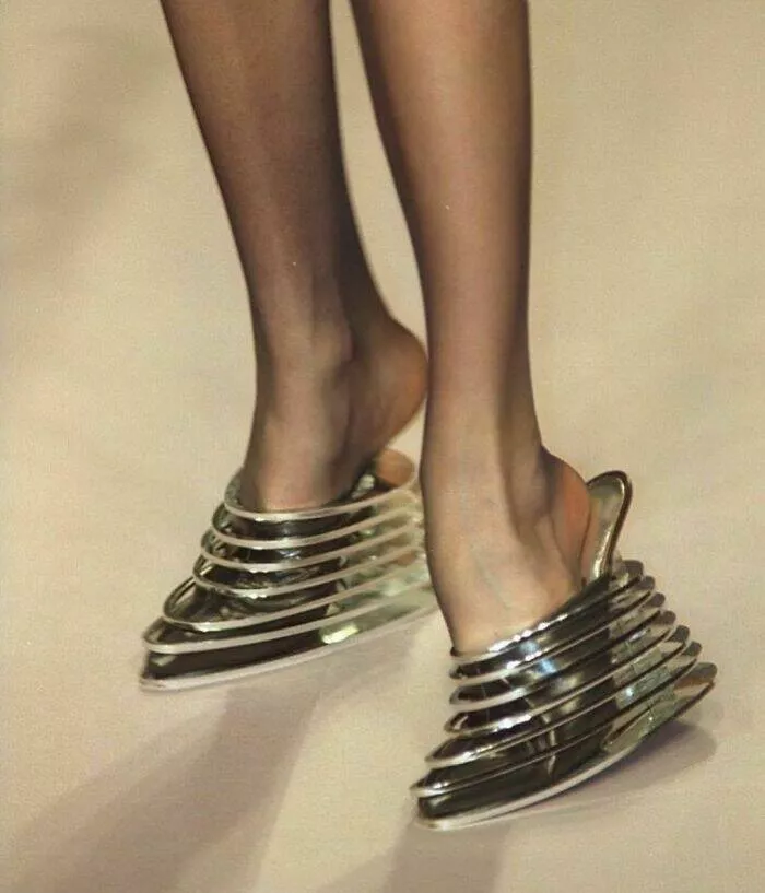 Nostalgic 90s photos that capture the decades unique vibes - #35 Footwear from Paco Rabanne’s S/S 1998 haute couture collection
