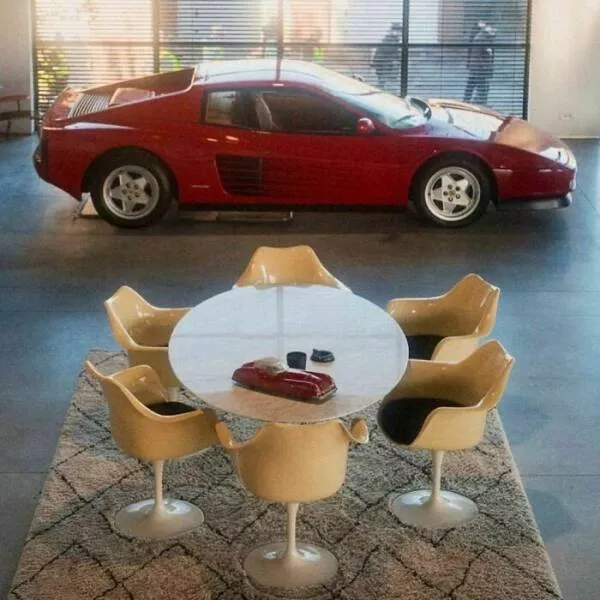 Nostalgic 90s photos that capture the decades unique vibes - #36 A 1992 Ferrari Testarossa 512TR parked in an office building