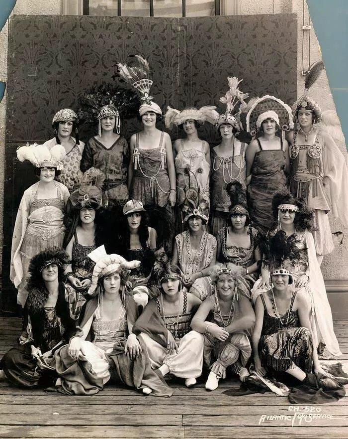 Rare and fascinating photos you have to see - #1 These are the 1924 Miss America contestants