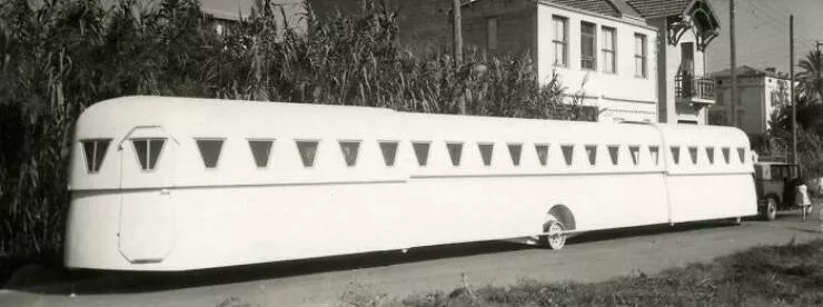 Inventions revolutionnaires du passe - #45 La caravane extensible, France, 1934 : un miracle d’efficacité spatiale.
