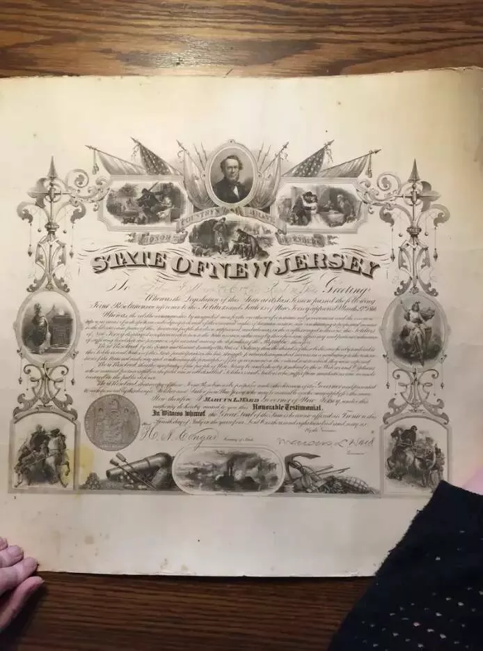 Fascinating historical facts they skipped in class - #13 In comparison, this is what a honorable discharge from the Civil War looks like.