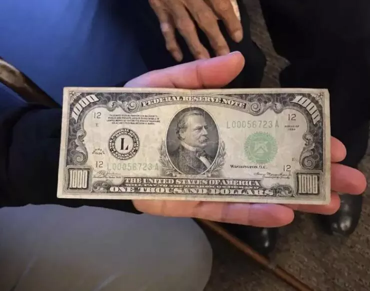 Fascinating historical facts they skipped in class - #18 There also used to be $1000 bills.