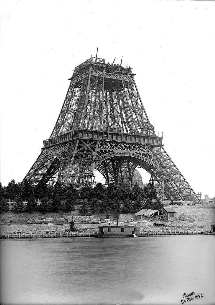 Rarely seen photos of iconic places that will change your perspective - #13 The Eiffel Tower during its construction phase: