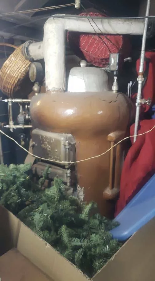 Rare 1900s photos that reveal a completely different world - #30 This 1920s water heater: