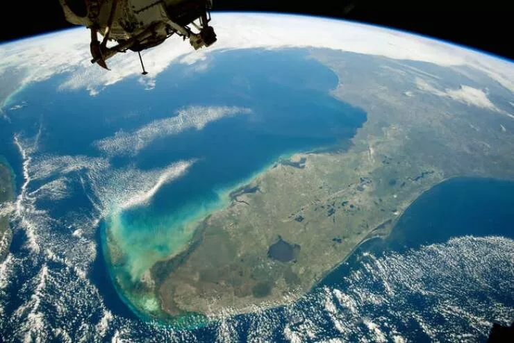 Mind blowing pics that will change how you see the world - #3 This is what Florida looks like from space: