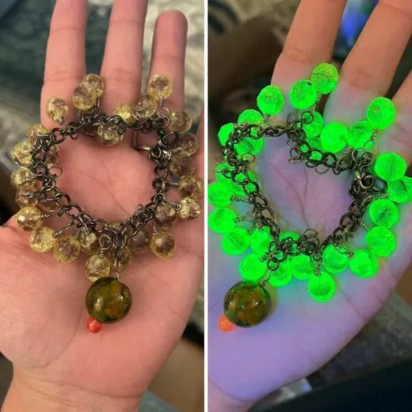 Forgotten antiques that could be worth a fortune - #27 Timeless Jewelry Pieces