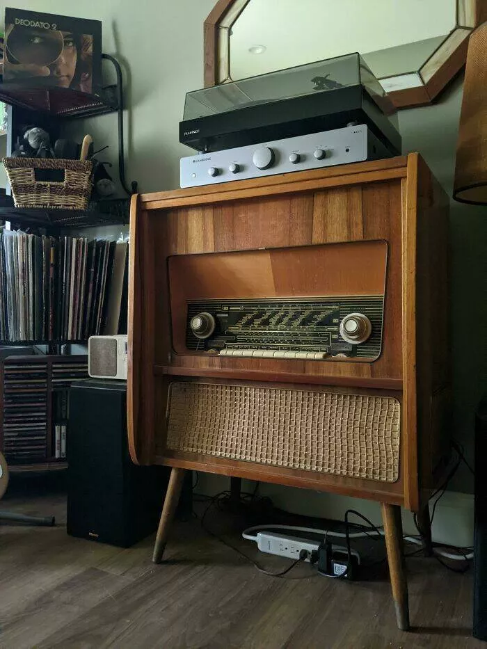 Objets anciens oublies qui pourraient valoir une fortune - #6 Radios et Stéréos Anciennes