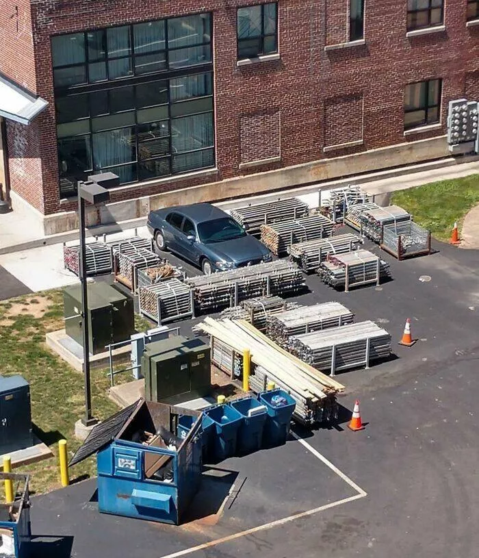 Hilarious blunders that are simply too much - #2 This Is Why You Shouldn’t Remove Cones That Reserve Space for Deliveries