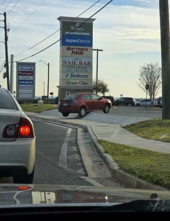 Hilarious blunders that are simply too much - #32 Someone Just Left Their Car Like This in the Parking Lot Hilarious blunders that are simply too much - #32 Someone Just Left Their Car Like This in the Parking Lot