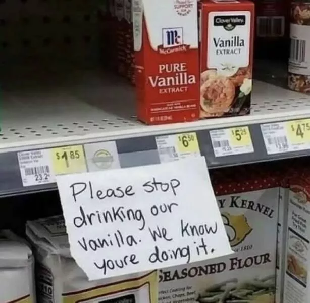 Kitchen disasters thatll leave you in stitches - #33 