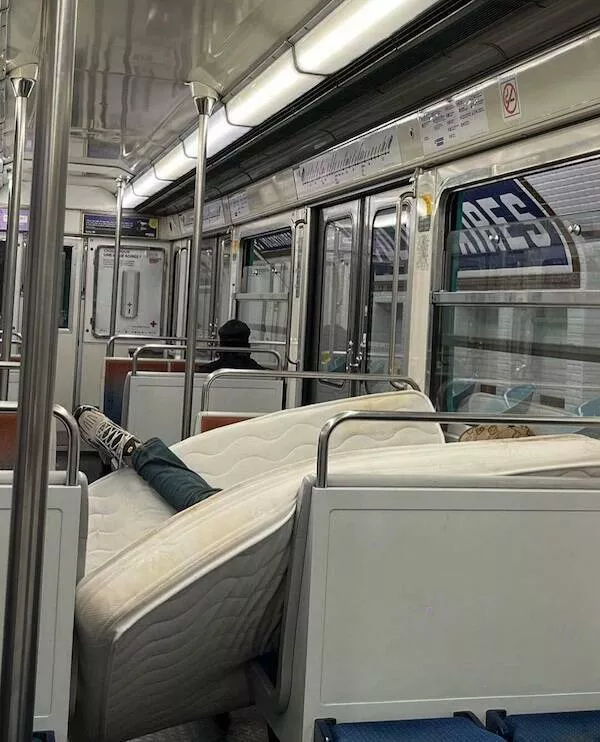 Lunivers fou et insolite du metro - #19 