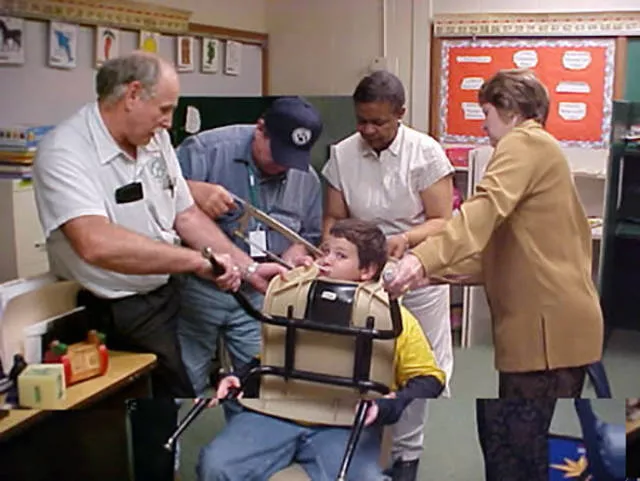 40 kids stuck in funny situations - #13 