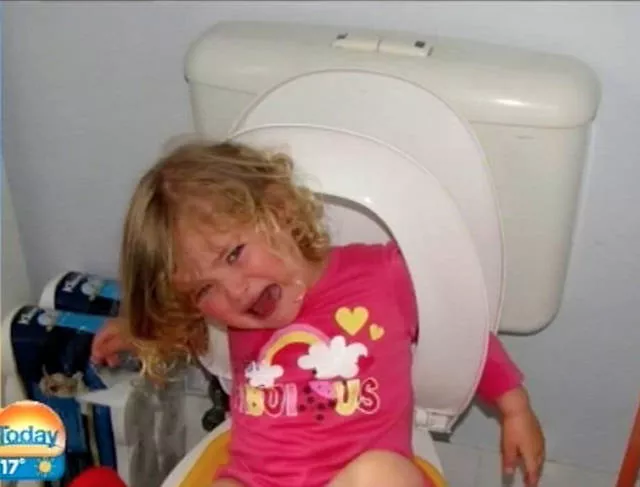 40 kids stuck in funny situations - #14 