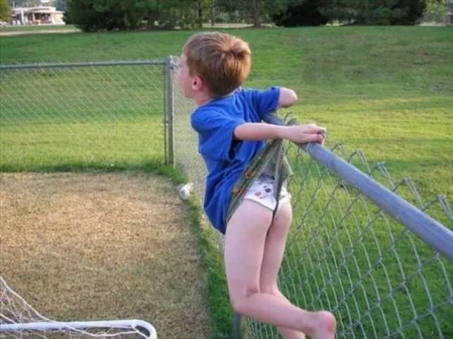 40 kids stuck in funny situations - #40 