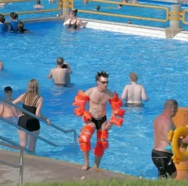 Disturbing images that defy logic and taste - #11 