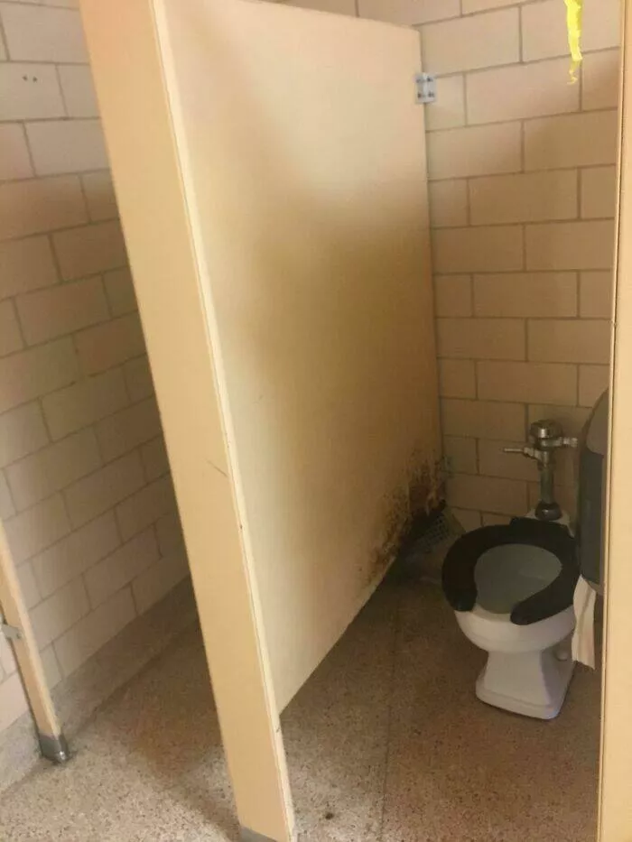 Behind the classroom doors a shocking look at us schools - #15 Our Ohio School Doesn’t Even Have Stall Doors in the Bathrooms
