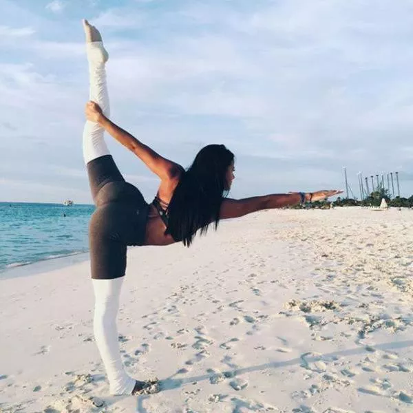Female athletes with awesome bodies - #8 