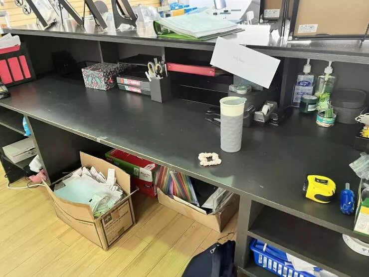 Toxic leadership vibes where team spirit went to die - #35 Boss Tossed Out Everything on My Desk — I Dug Through the Trash to Retrieve Files