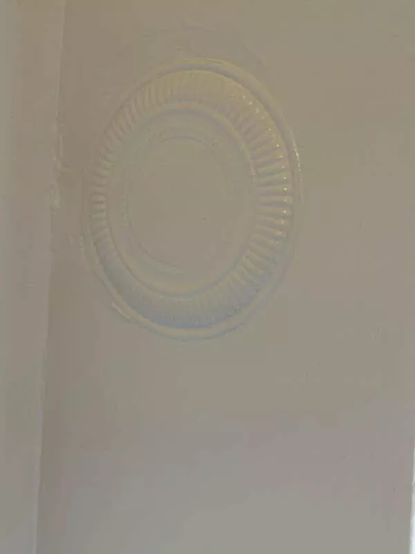 Mysteries solved by the wisdom of the web - #13 This Odd Wall Bump in a San Francisco Apartment — Pure Mystery