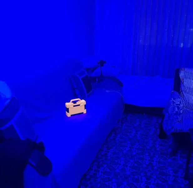 Photos so unreal youd think theyre edited - #11 My Toolbox Glows Like a Game Item Under Blue Light