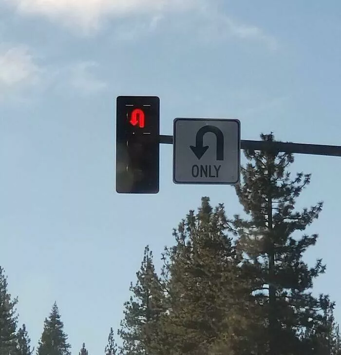 Photos so unreal youd think theyre edited - #25 First Time I’ve Ever Seen a U-Turn Traffic Light