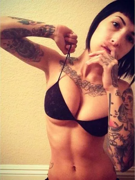 Sexy girls avec des tatouages chaude - #2 