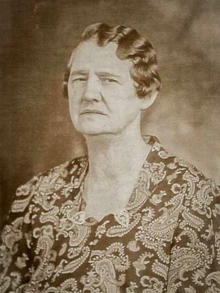 Photos du passe qui resonnent encore aujourdhui - #15 Mon arrière-arrière-grand-mère Geneva Dalton dans les années 20 en Oklahoma — elle n’était pas du genre à plaisanter