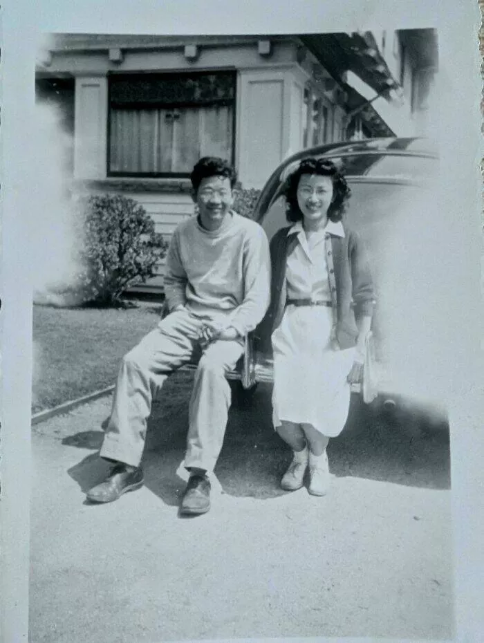 Photos du passe qui resonnent encore aujourdhui - #5 Mes grands-parents ont reconstruit leur vie après les camps d’internement de la Seconde Guerre