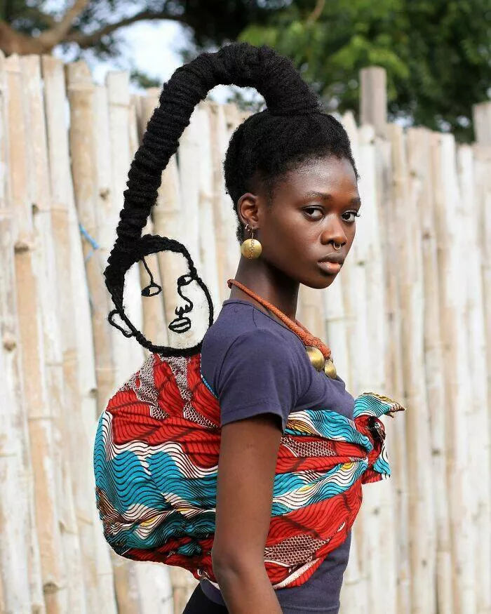 Voici dans le format demande les incroyables sculptures capillaires de laetitia ky - #14 