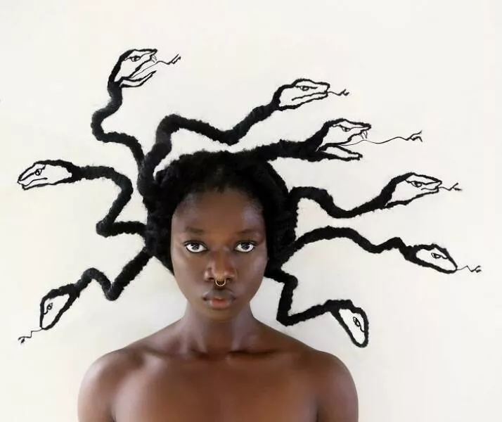 Voici dans le format demande les incroyables sculptures capillaires de laetitia ky - #2 
