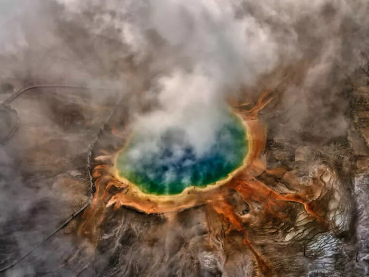 Stunning natural wonders that reveal earths real charm - #17 Lost In The Sky – Paradise Found By Stanislav Bartnikas Stunning natural wonders that reveal earths real charm - #17 Lost In The Sky – Paradise Found By Stanislav Bartnikas