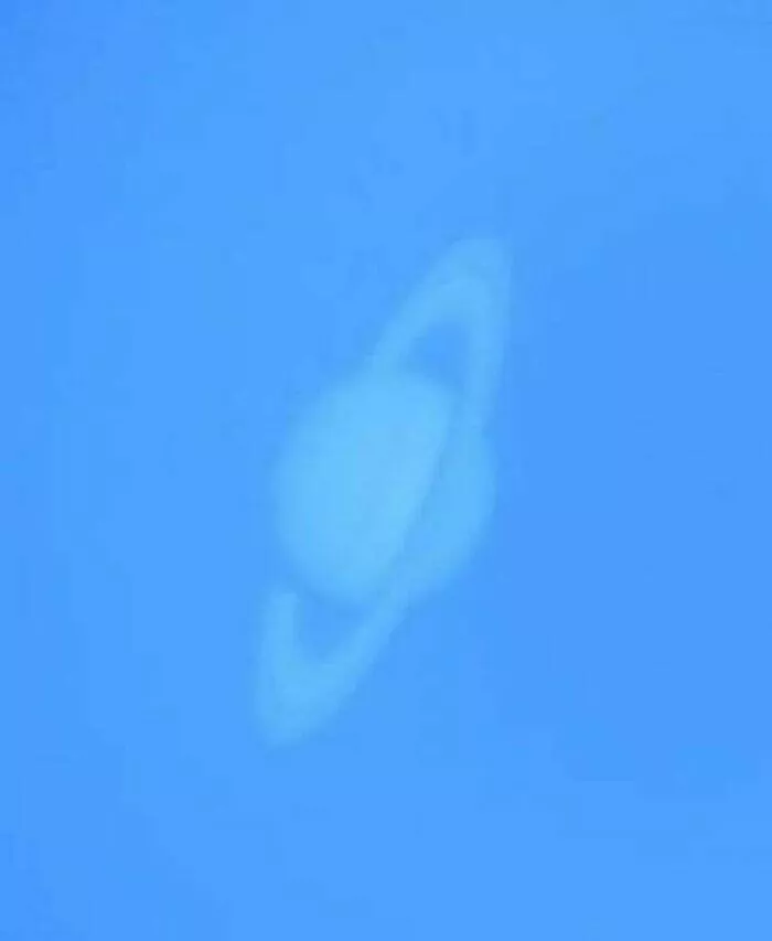 Extraordinary images showing the world from a new perspective - #1 Saturn Caught In Broad Daylight Through A Telescope, 2022