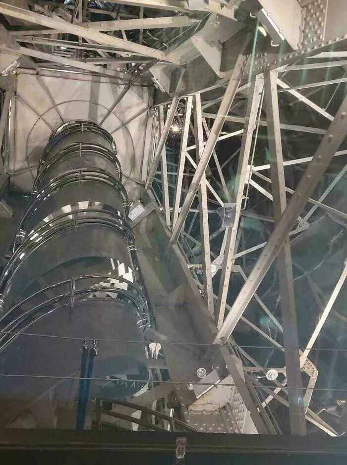 Extraordinary images showing the world from a new perspective - #11 Climbing Into Lady Liberty: A Look Inside