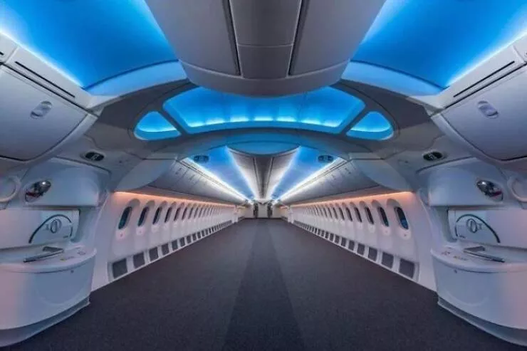 Photos insolites qui revelent le monde sous un autre angle - #5 L’Intérieur D’un Avion Sans Sièges – Une Vision Nue De La Cabine Photos insolites qui revelent le monde sous un autre angle - #5 L’Intérieur D’un Avion Sans Sièges – Une Vision Nue De La Cabine