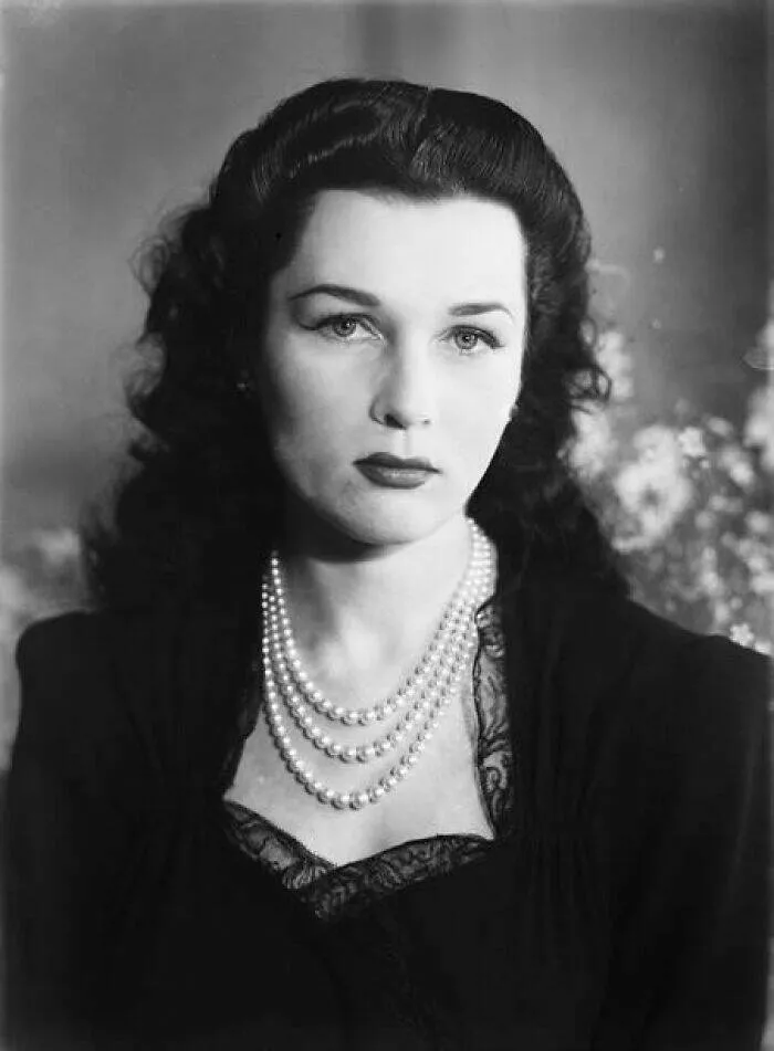 Personnages historiques etonnamment seduisants selon les standards daujourdhui - #6 Princesse Fawzia : Beauté royale oubliée d’Égypte