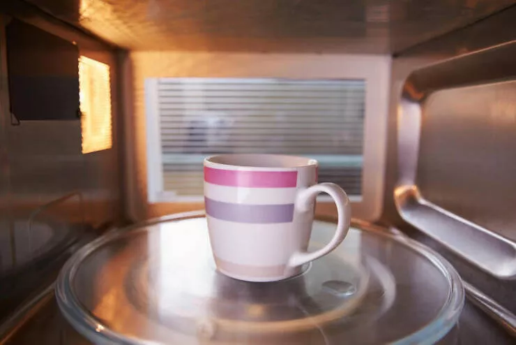 Everyday habits from abroad that baffle americans - #7 