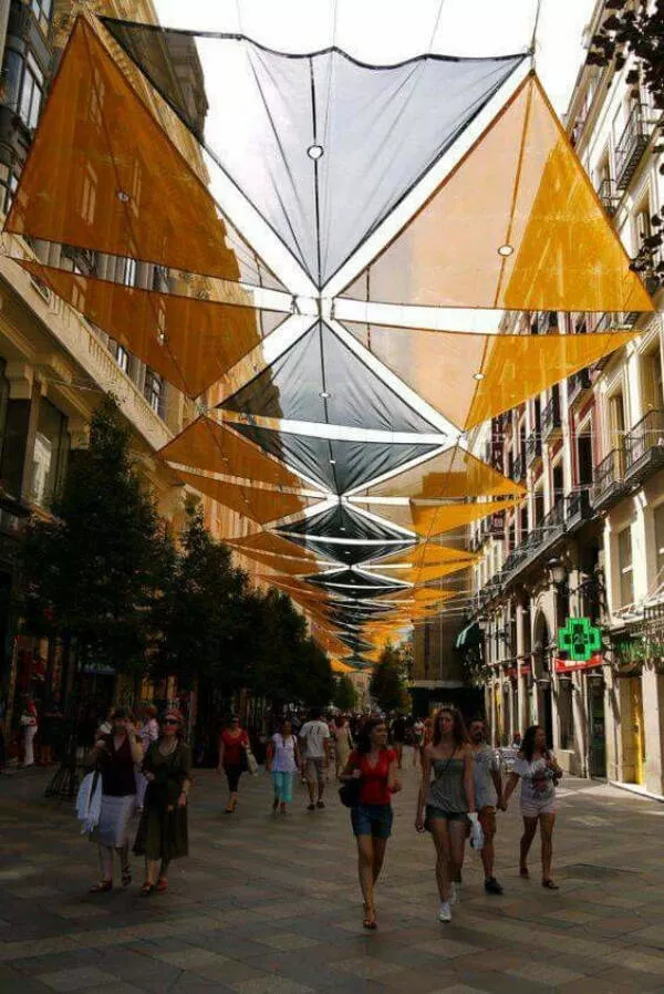 Strange and stunning urban sights from across the globe - #7 