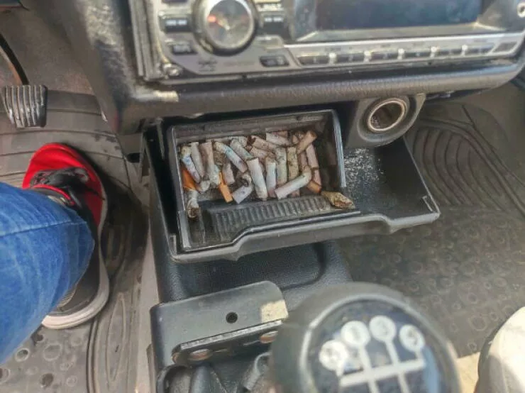 Lending gone wrong when helping backfires - #7 Smoking In My Car And Leaving Ashes Behind—Pure Disrespect Lending gone wrong when helping backfires - #7 Smoking In My Car And Leaving Ashes Behind—Pure Disrespect