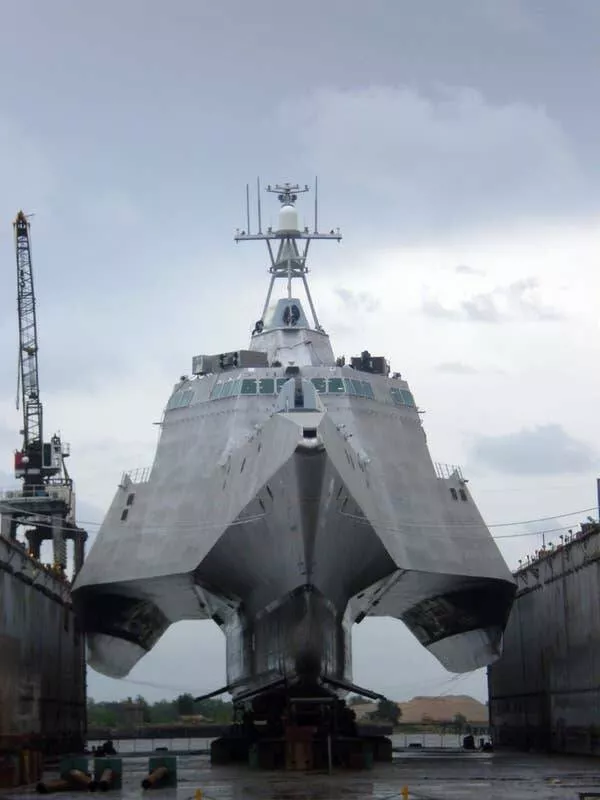 Astonishing wonders truly unbelievable and captivating shots - #6 USS Independence Battleship Fully Visible Out Of Water
