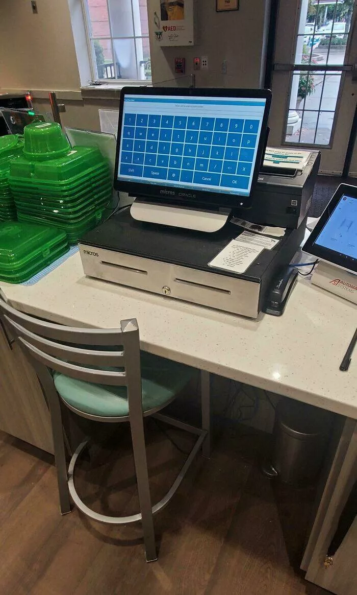 Toxic workplaces exposed through unbelievable photos - #20 Workplace Survey Totally Misses The Real Problems