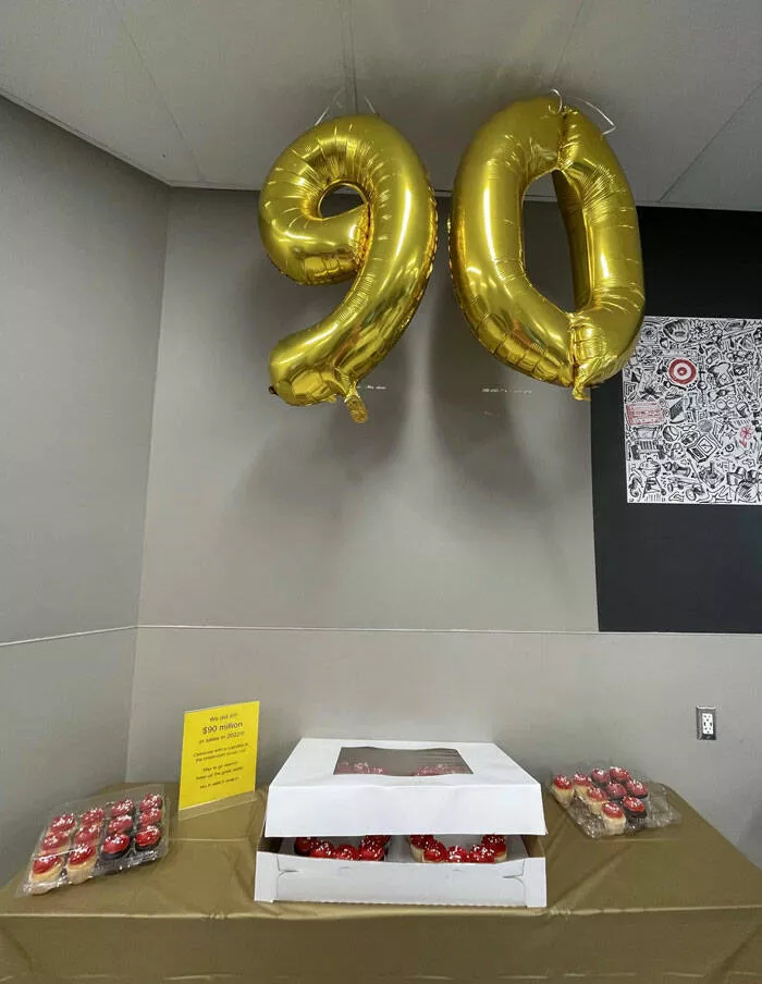 Toxic workplaces exposed through unbelievable photos - #4 Target Store Hits $90M And Rewards Staff With Cupcakes