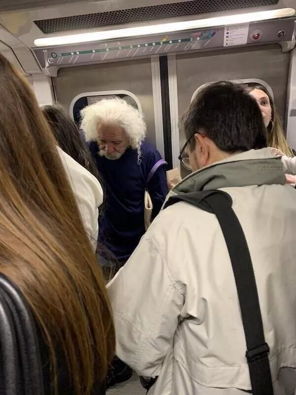 The craziest moments ever caught in subways - #24 