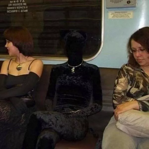 The craziest moments ever caught in subways - #3 