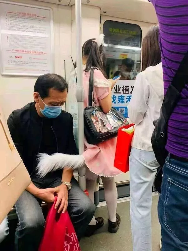 The craziest moments ever caught in subways - #33 