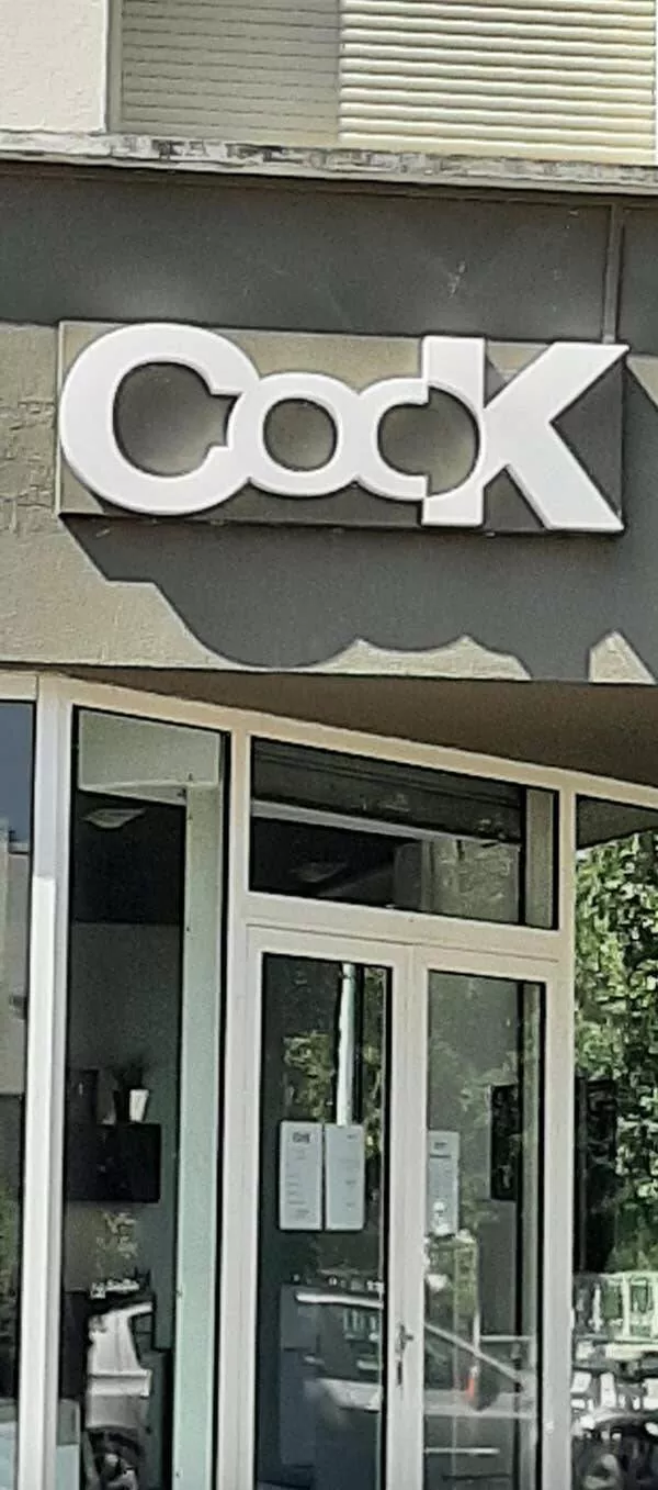 Logos rates qui ont quand meme ete valides - #10 