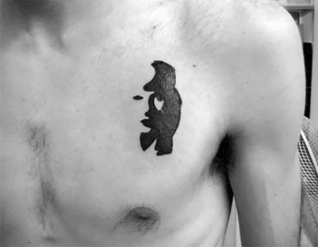 21 tatouages caches a decouvrir - #19 