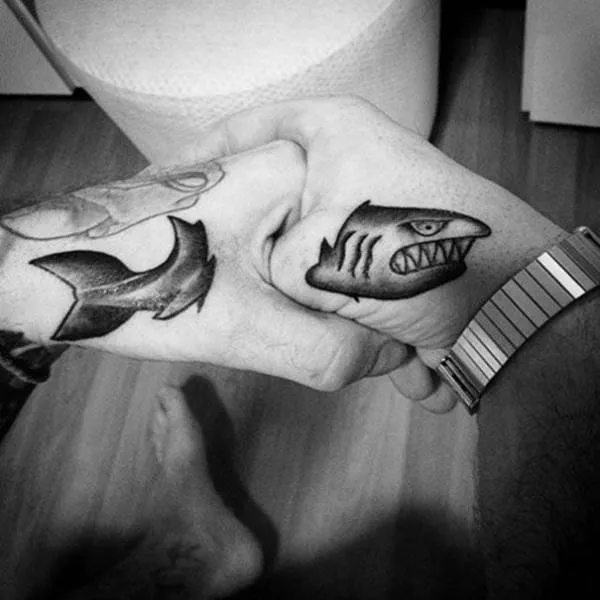 21 hidden tattoos to discover - #20 